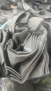 长期出售汽车内饰料，汽车内饰，现货有6.8米一车，货在河南信阳