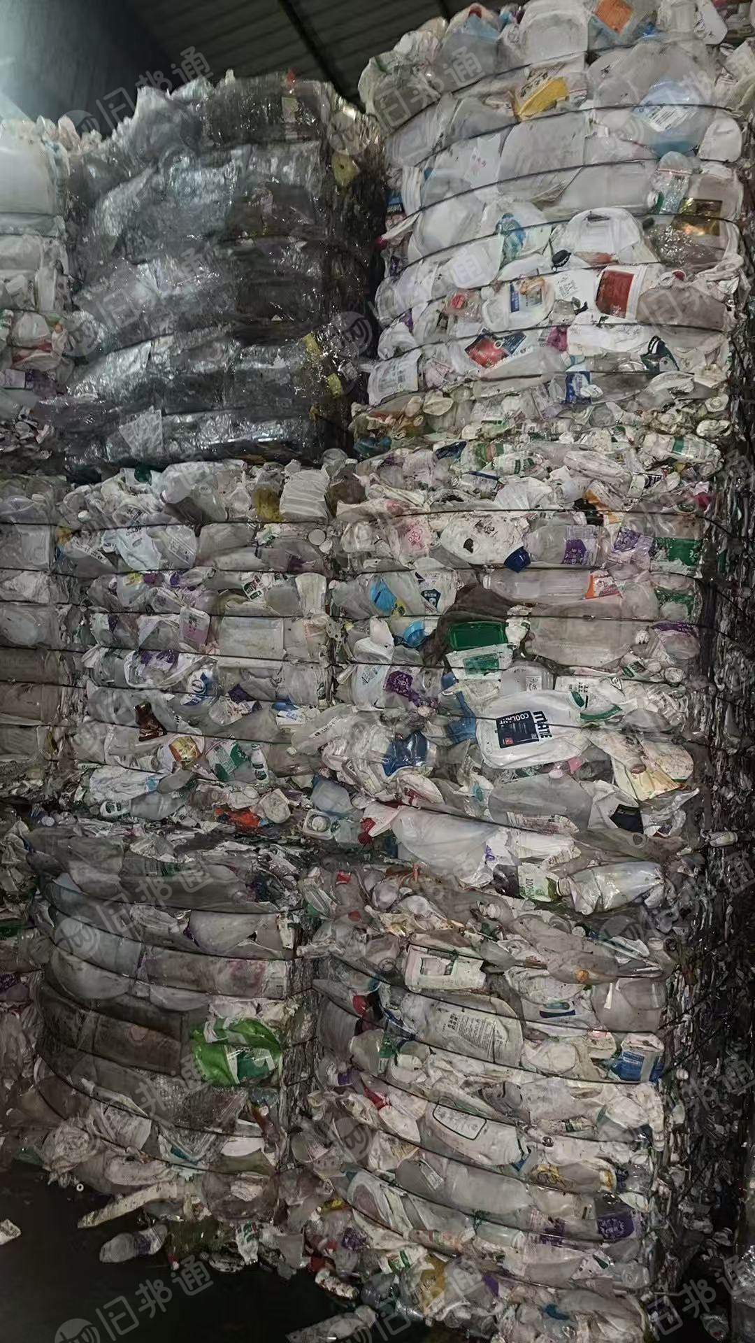 常年出售大小白混压块