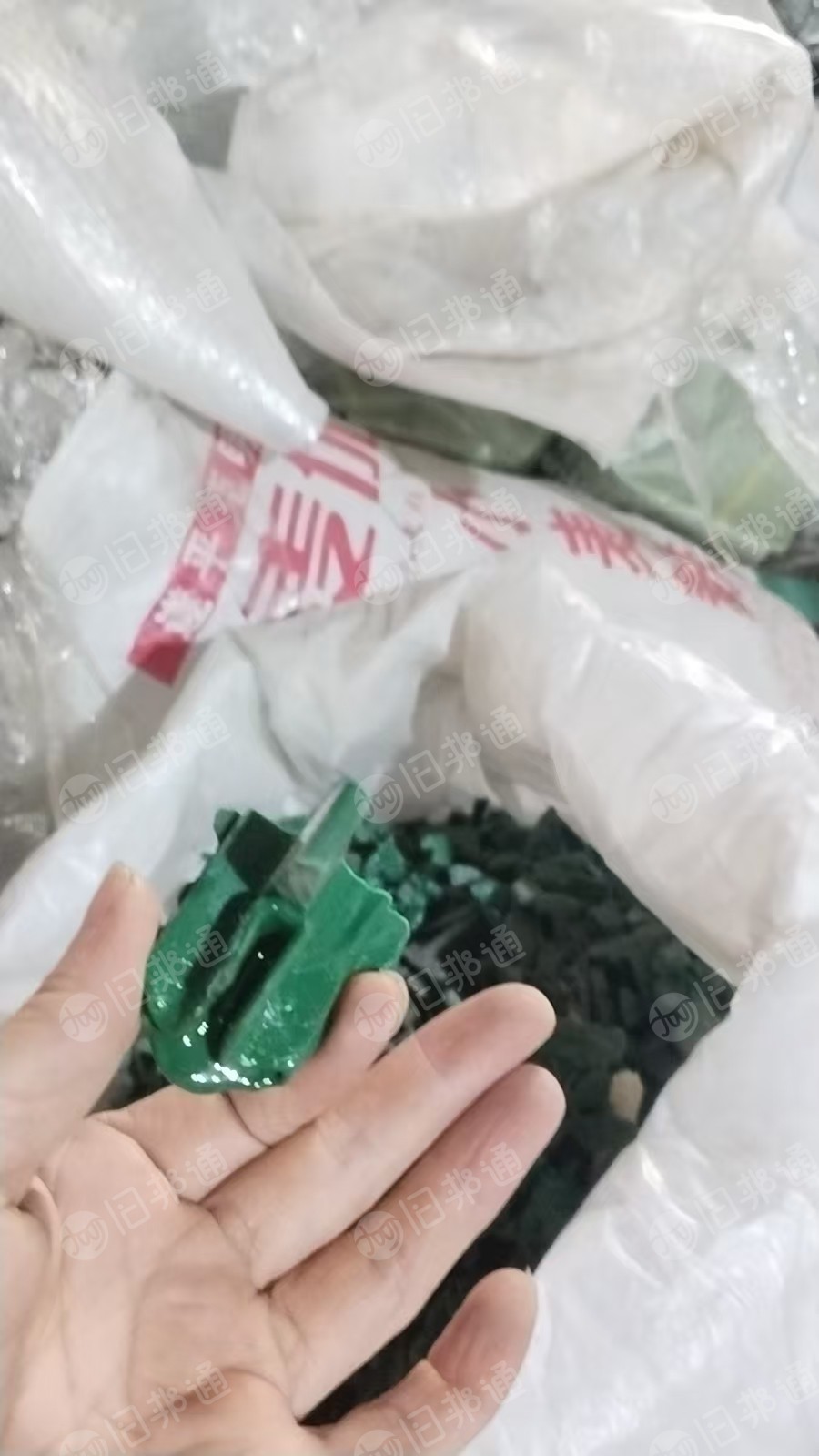 长期出售做皮带下来的pvc边角料