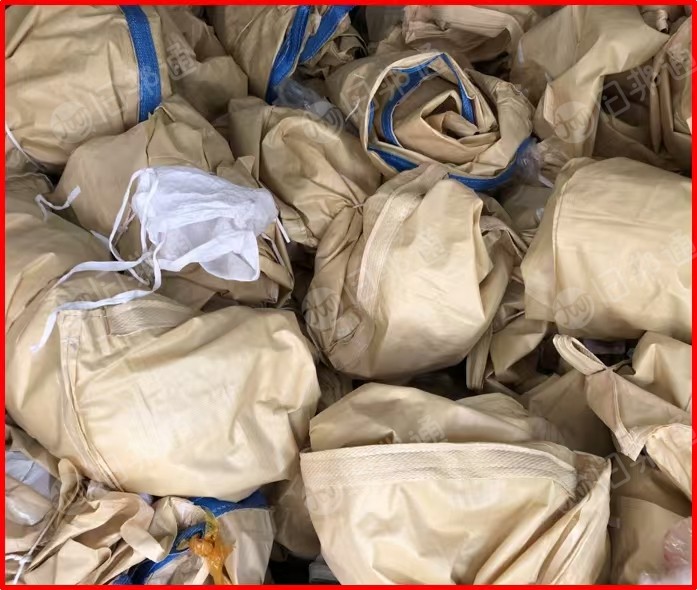 厂家出售用过一次的吨包，装颗粒下来的，每个2000多条