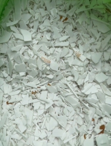 长期出售大小管破碎料