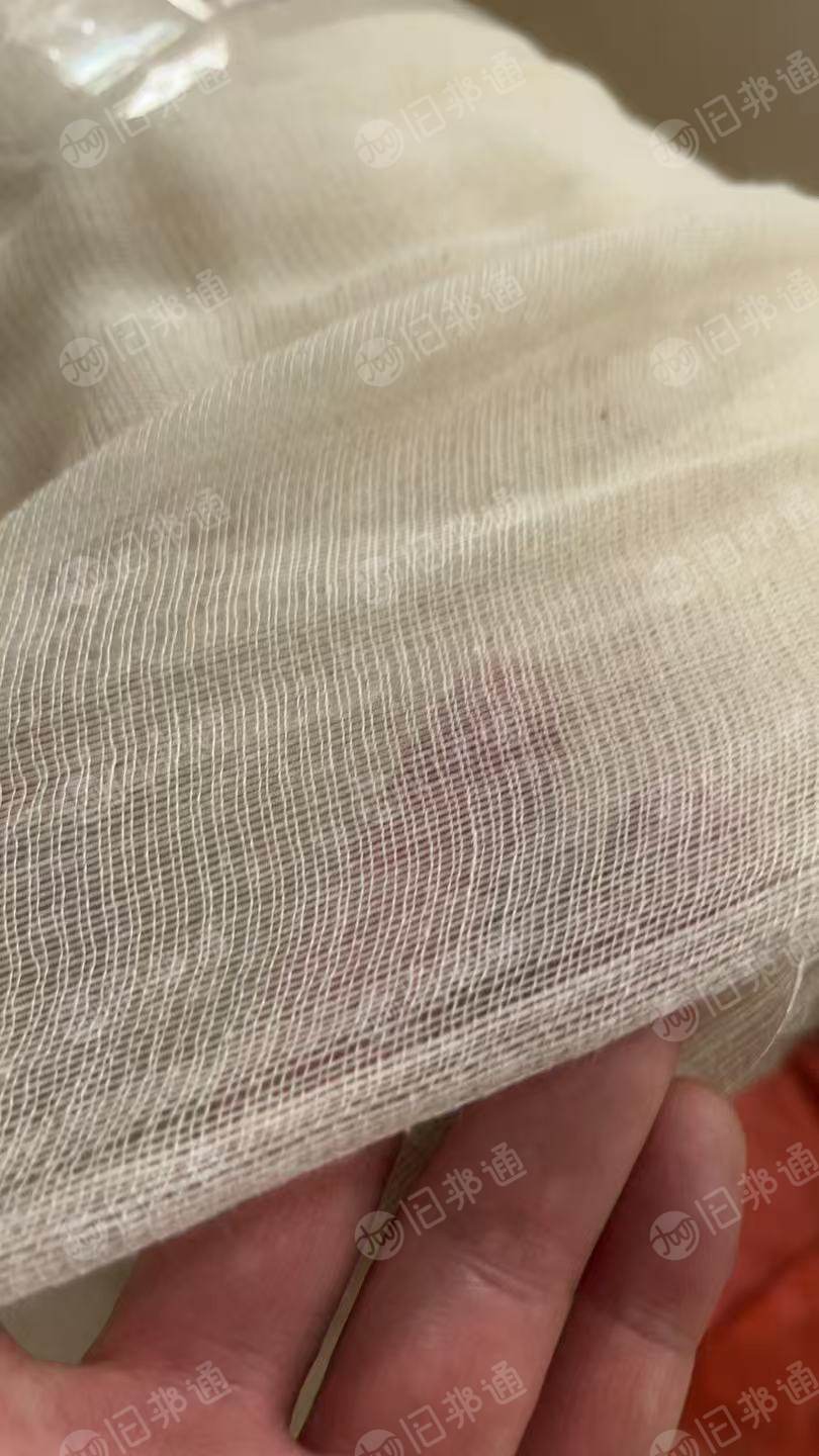 现货处理一批库存纯棉胚布，白色的，门幅1米65，现货8万米，货在广东揭阳