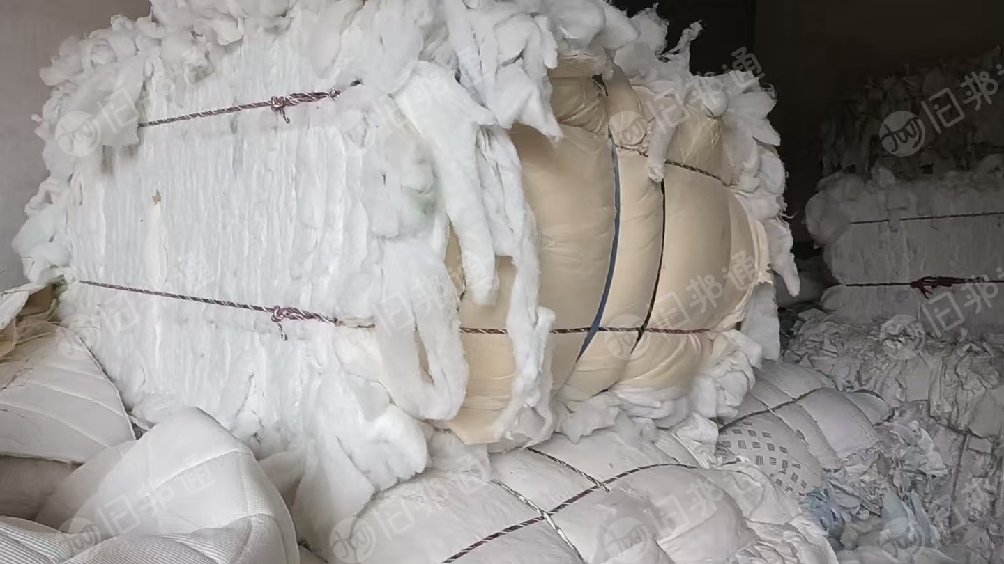 长期出售丝棉下脚料，都是干净的，现货6米8一车，货在江西赣州