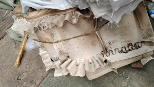 出售PVC输送带废料，12米一条，有3条