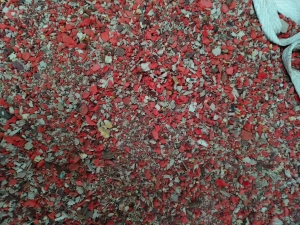 求购杂色PVC发泡板破碎料，磨粉用