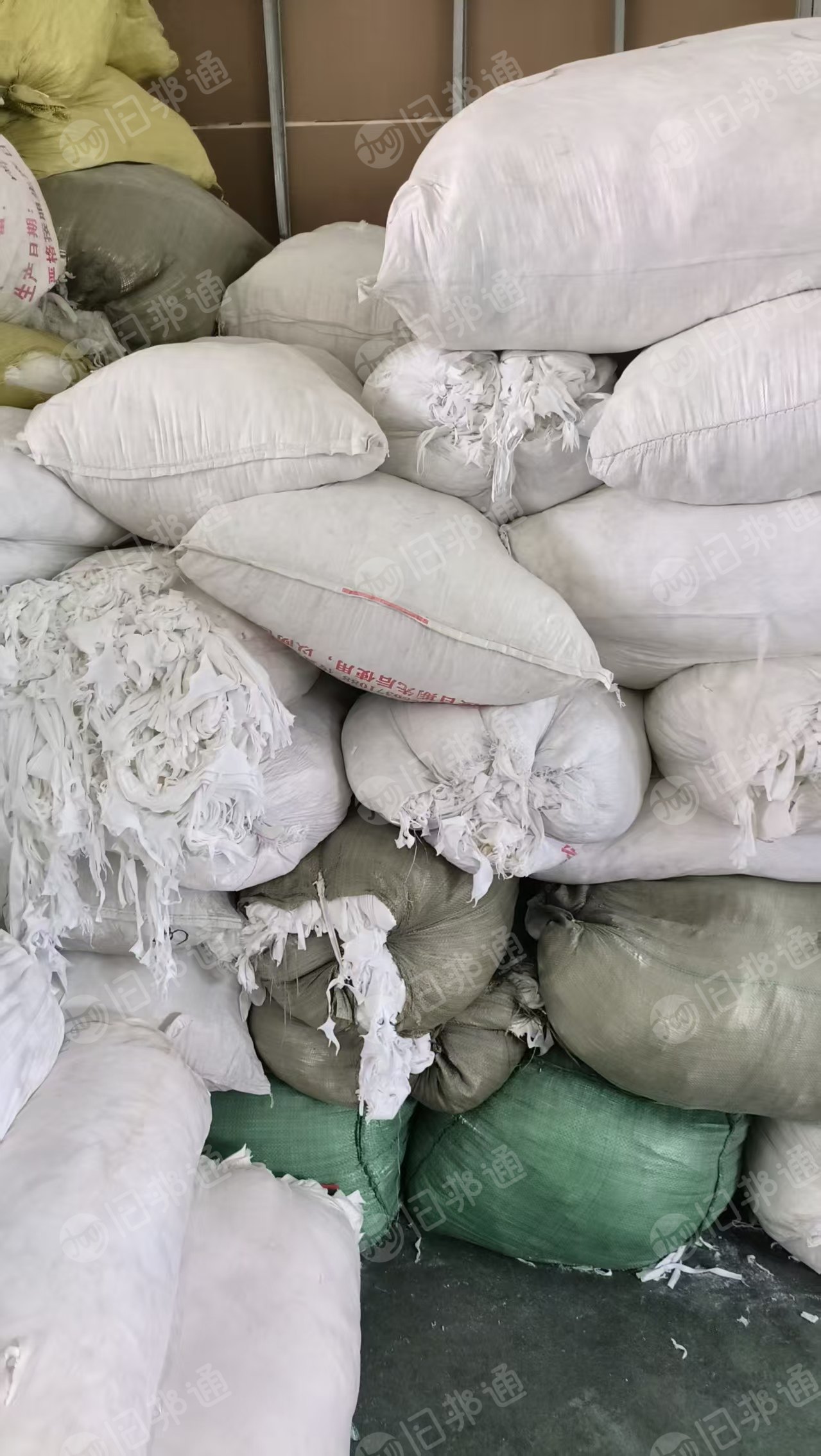 长期出售漂白开花料，漂白棉布，氨纶棉，针织梭织都有，厂在江苏苏州