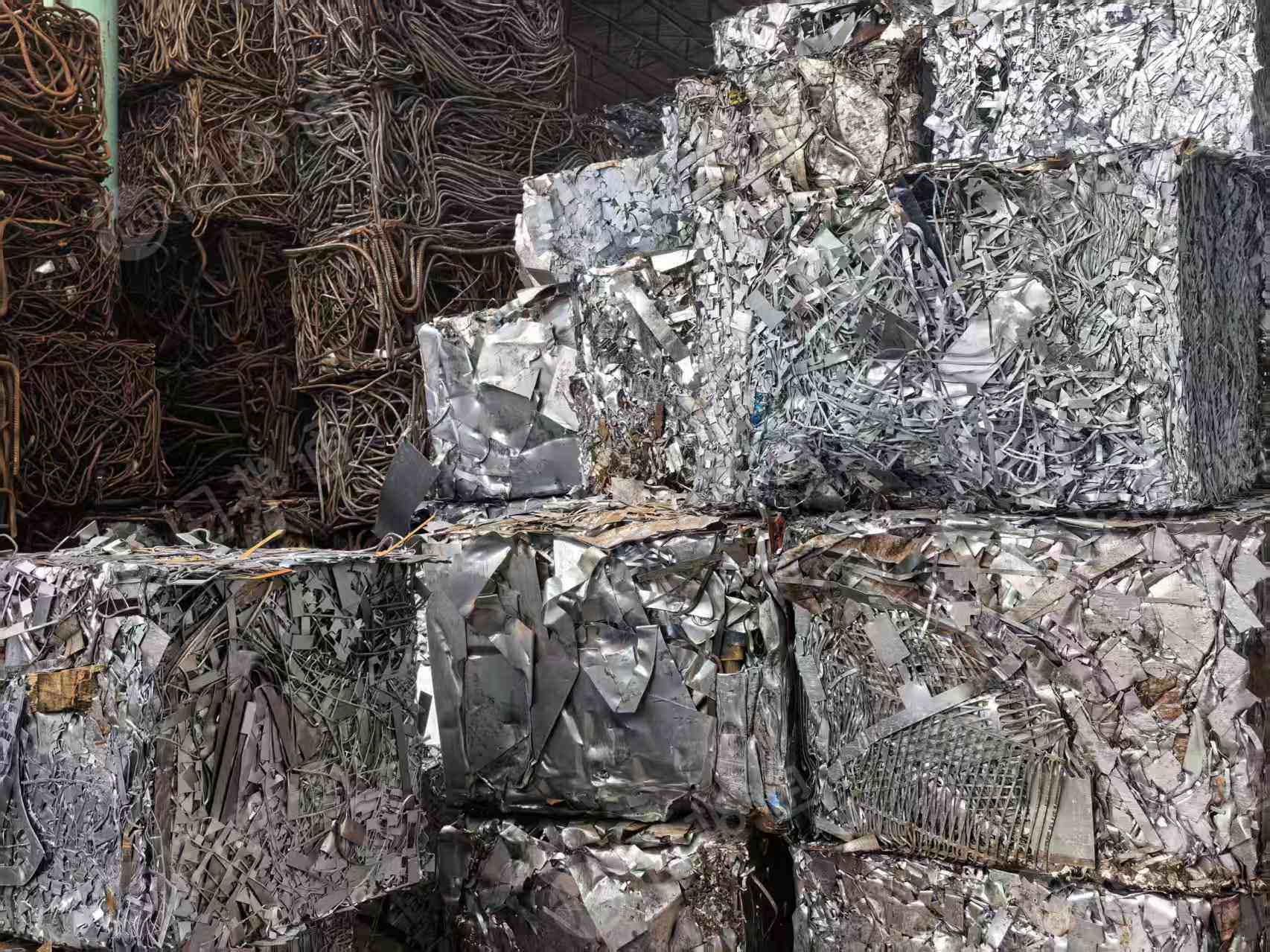 大量出售镀锌冲片压块，现货1000多吨