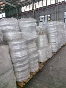 出售透明高压边丝共挤膜含5%的尼龙，造出颗粒雪白的，能吹膜，和流延，现货百吨