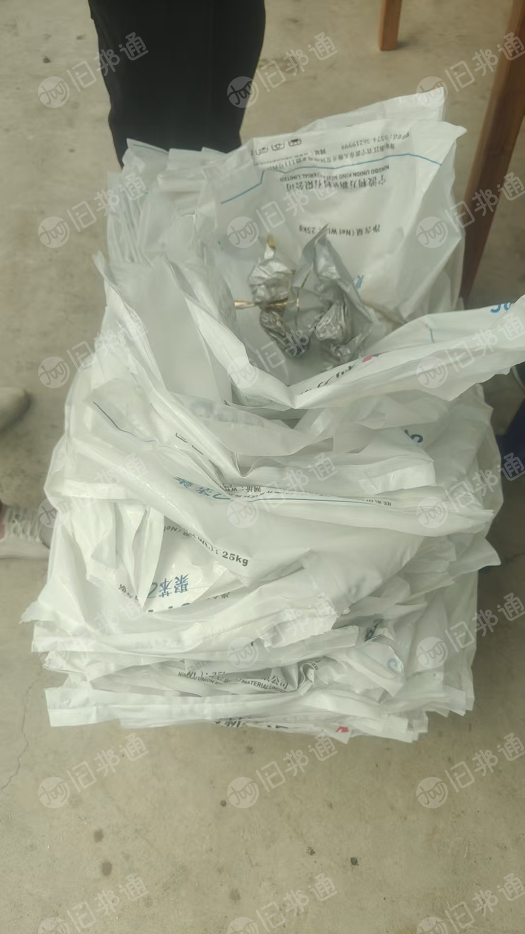 出售原料袋毛料，月供5000条