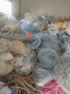 出售医疗厂下来的废pvc软管料