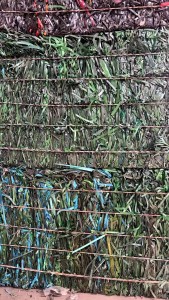 长期出售pet打包带废料，厂货社会料都有，分拣过