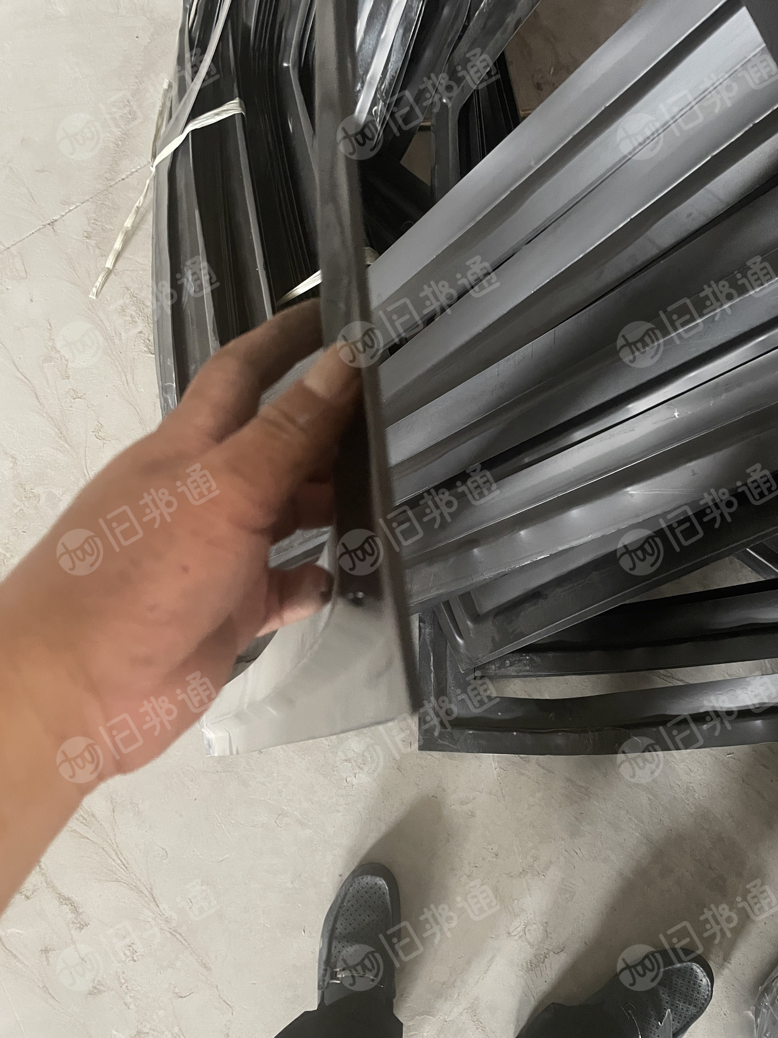 常年出售PC阻燃废料，新能源电池外壳下来的料