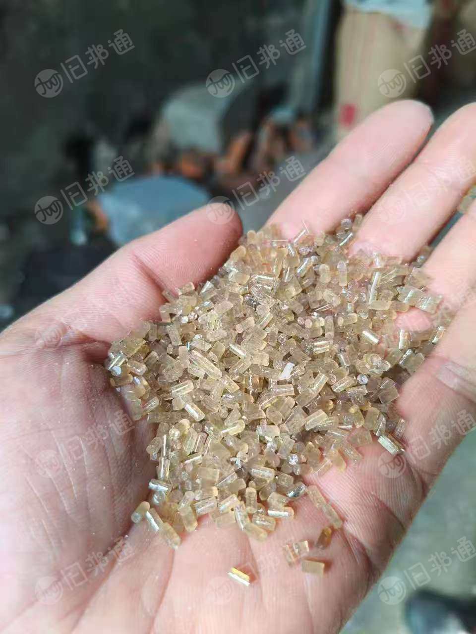 出售EPS颗粒，过20目，现货25吨