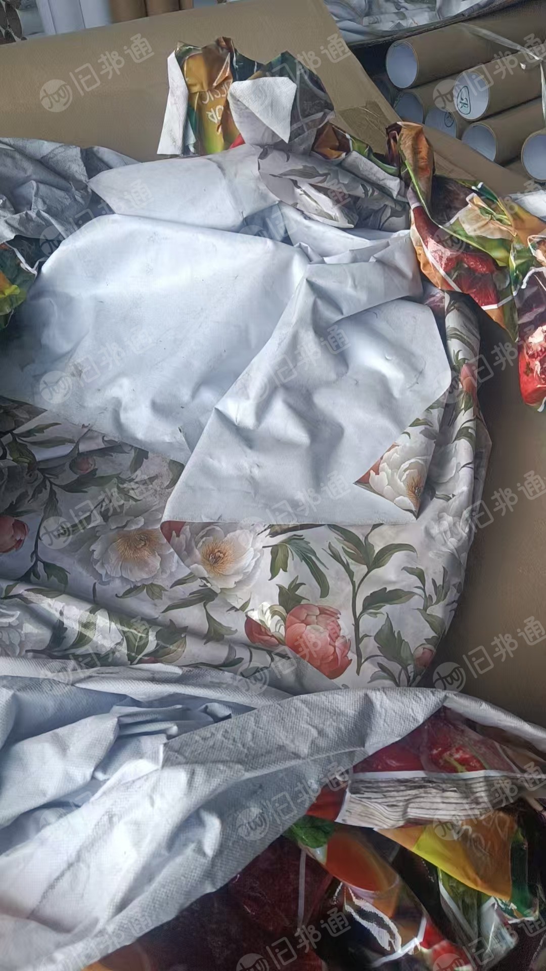 出售软PVC废料，带布带胶，台布厂下来的吗，月供50/60吨