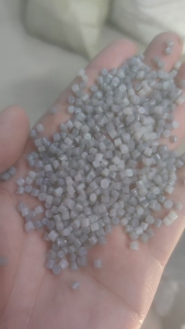 出售干造缠绕膜颗粒，过一张60，过一张80目，月供50吨