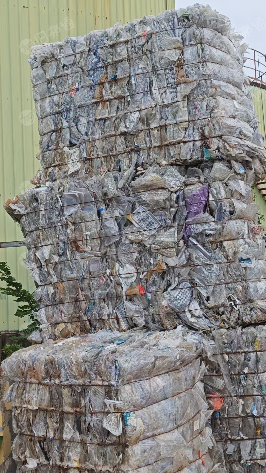 出售吸塑盒压块料，月供100吨