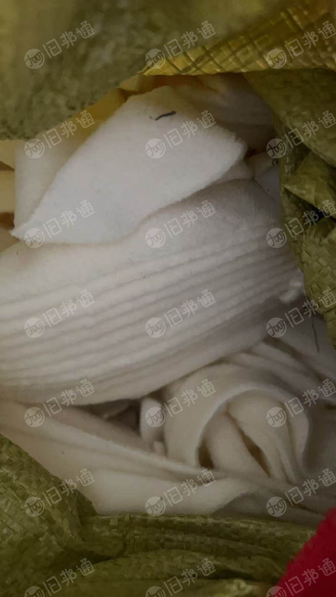 长期大量出售各种废布料，拉丝料，开花料，牛仔废布料等，货在安徽安庆