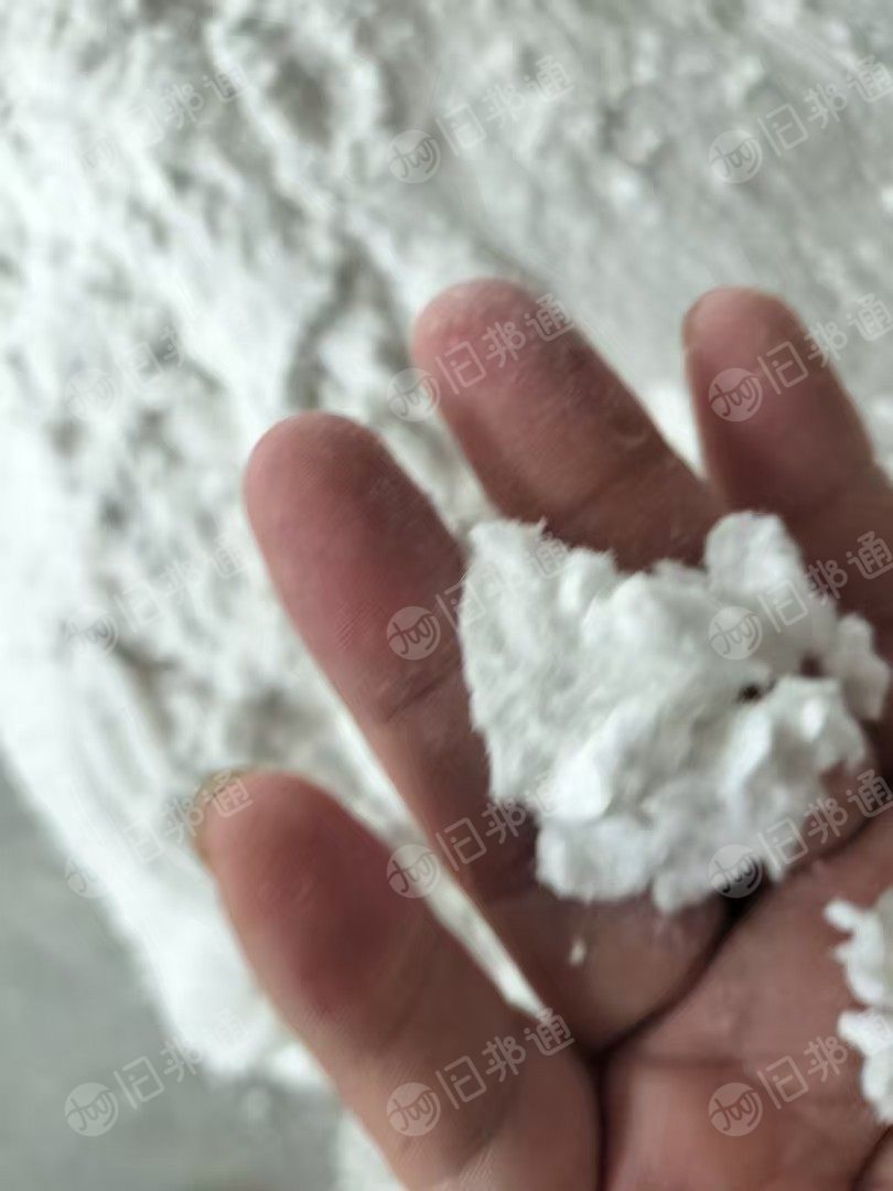 出售纯棉脱脂棉，毛毛料，磨毛料，现货有6吨，货在江苏盐城