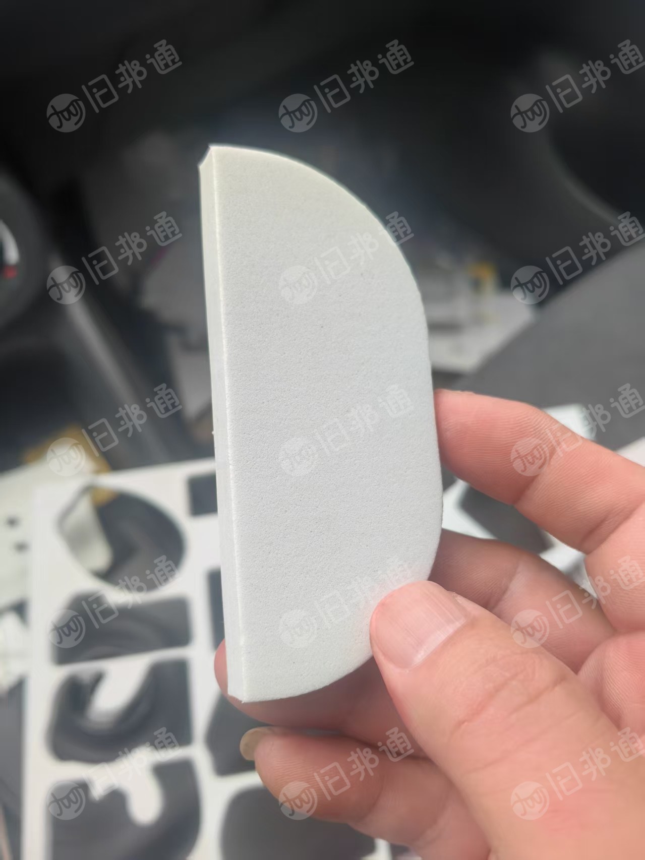 出售纯eva废料，纯白的，月供9.6一车