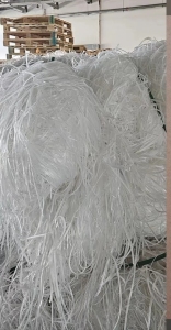 长期出售光伏厂下来的高温eva胶条，无覆膜