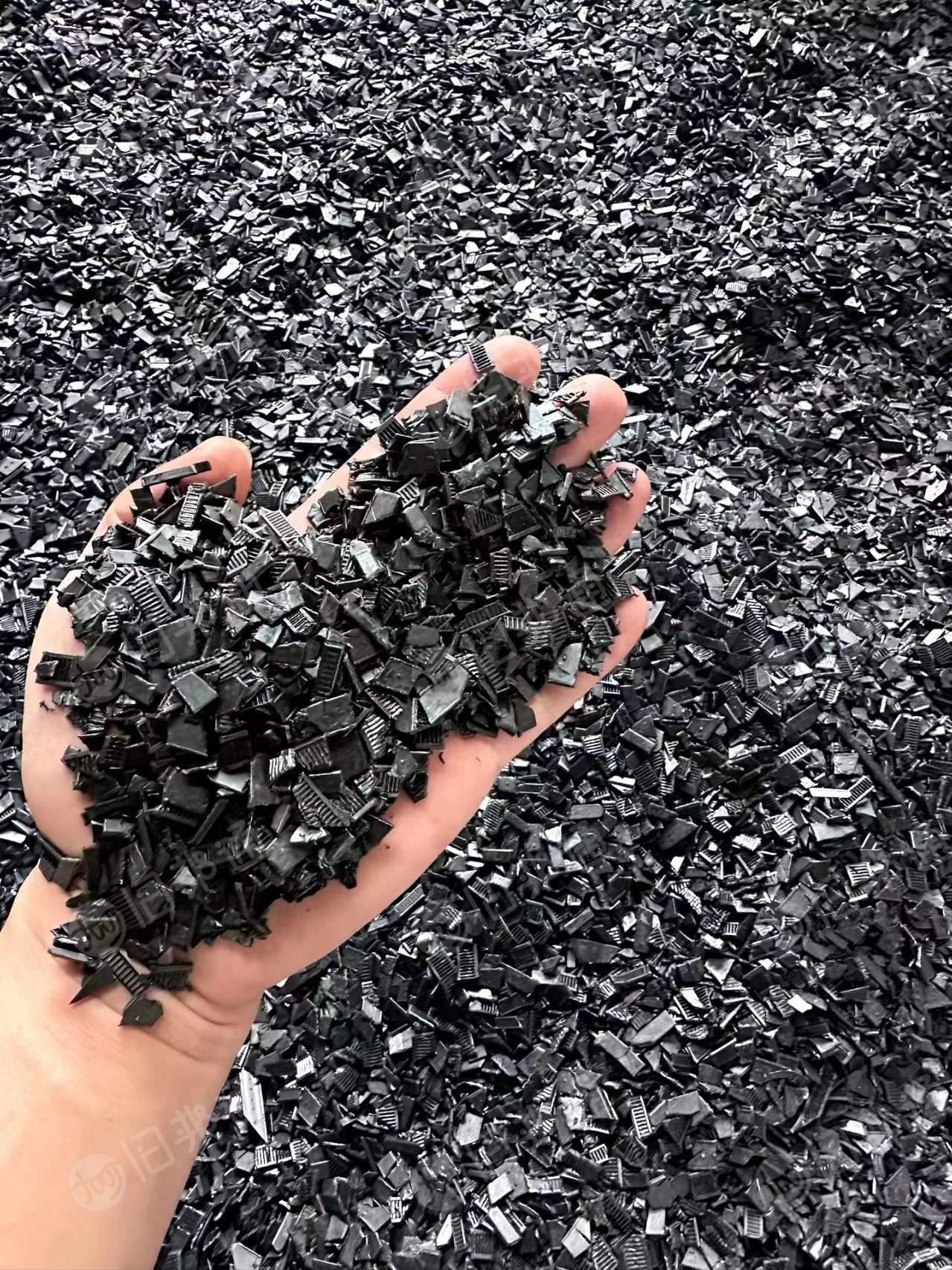 出售黑色尼龙扎带破碎料，单双六混合，双6占比含量大，月供100多吨