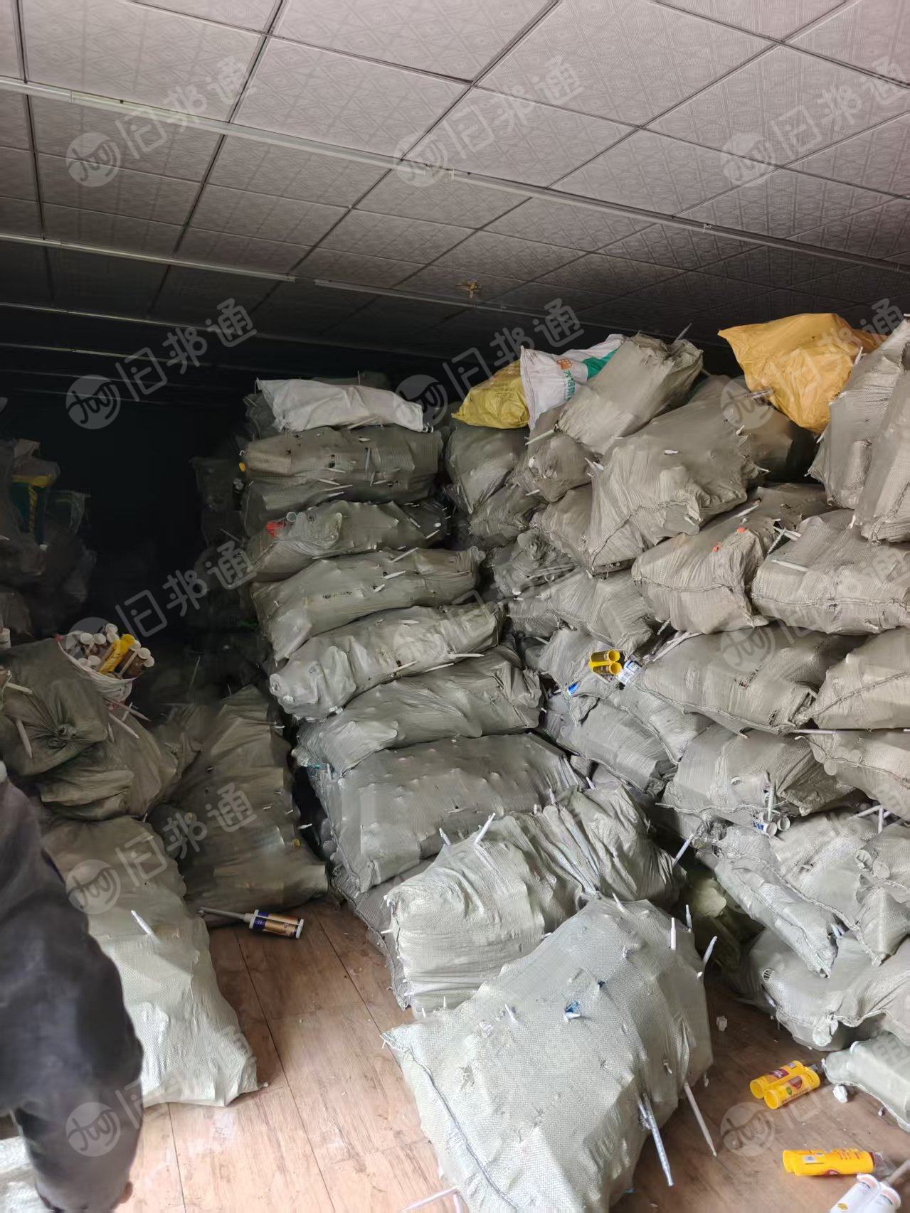 出售PP美缝管毛料，现货40/50吨