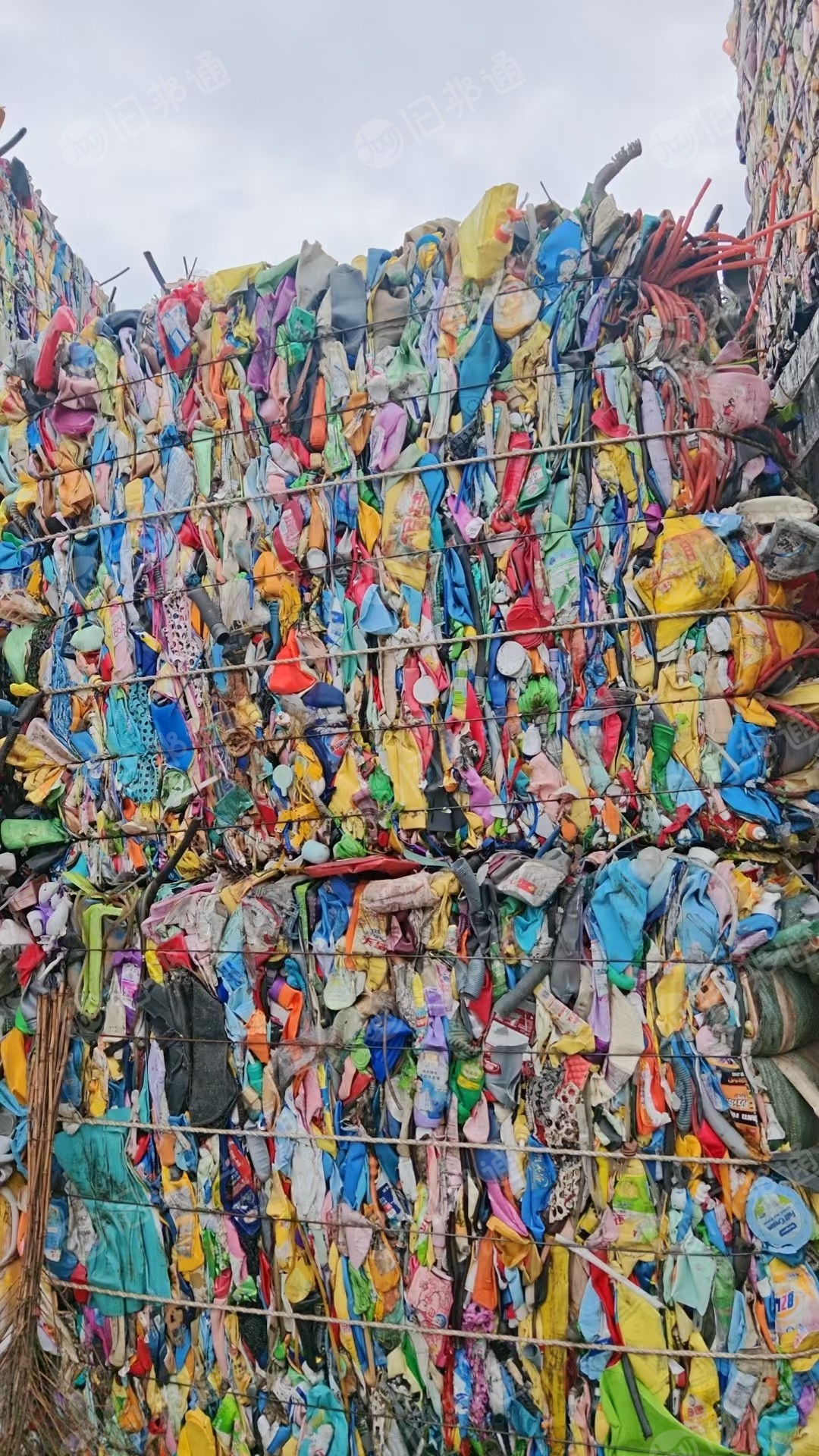 长期出售花乙压块，大小白压块，现货够车