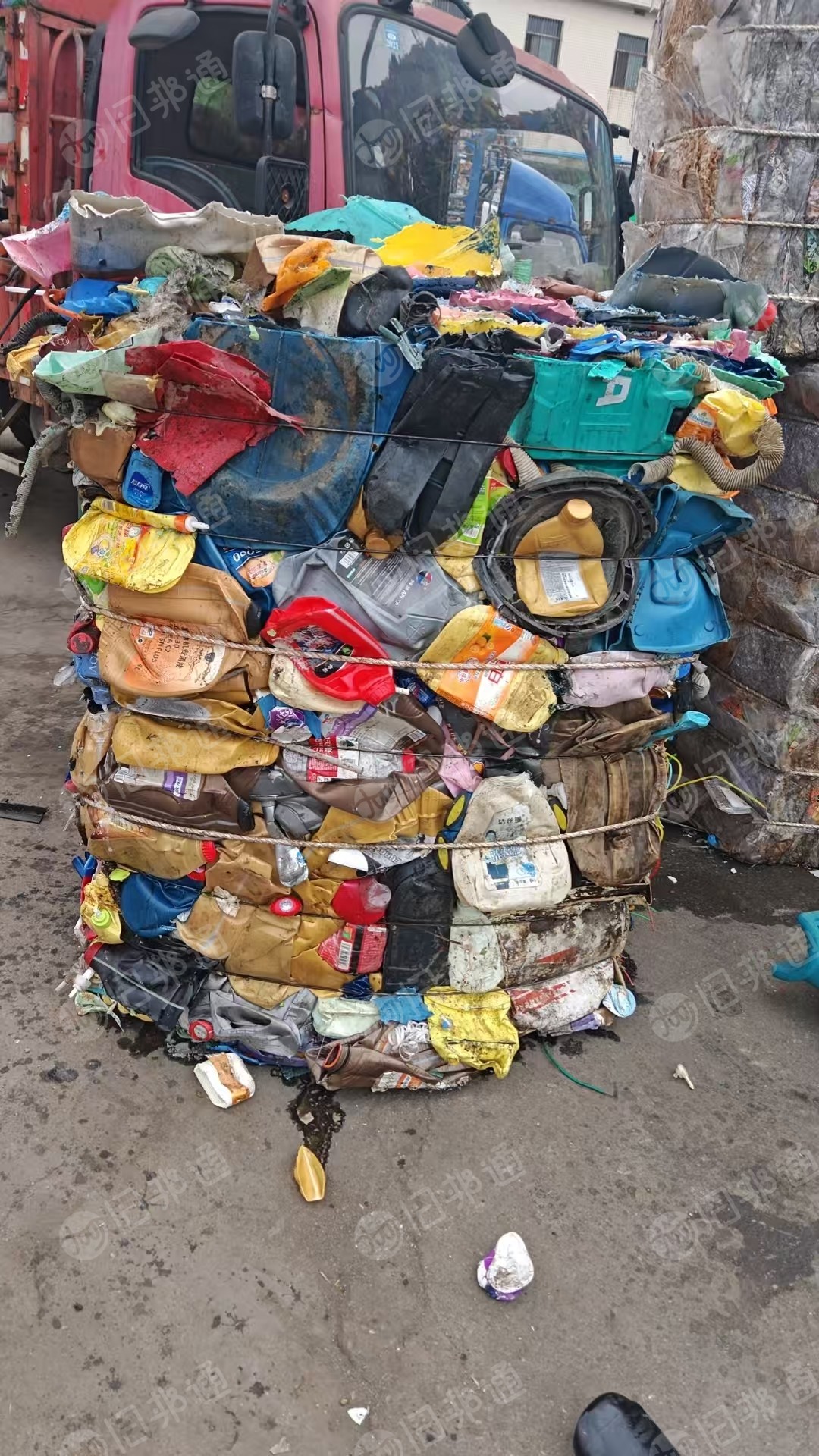 长期出售花乙压块，大小白压块，现货够车