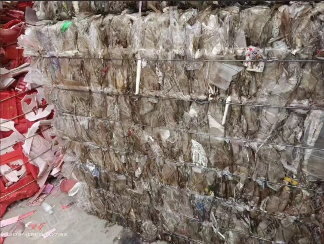 长期出售餐盒压块，饭盒压块，含奶茶杯