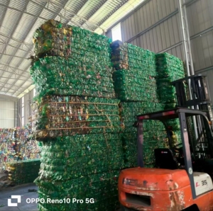 长期出售瓶砖废料，绿瓶砖