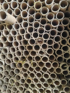 长期出售二手纸管，有3寸和6寸的，长度1米以上，一根有2.5斤和4斤的