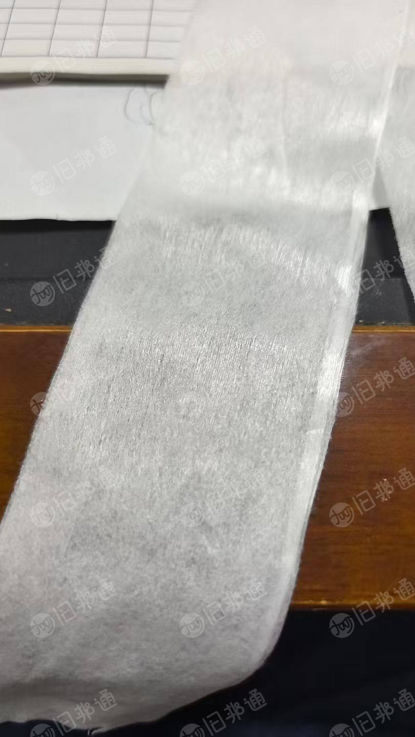 长期出售涤纶水刺布，开花水刺布，现货10吨，便宜处理