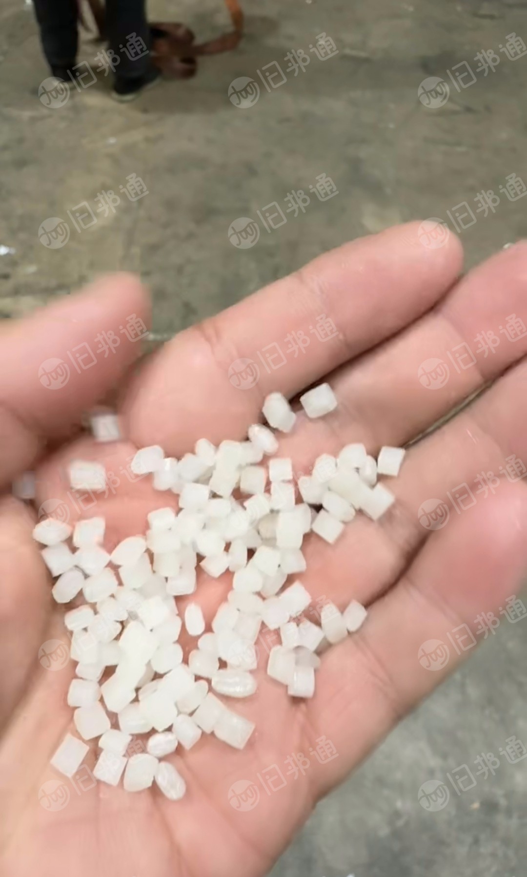 出售PE电池膜颗粒，无油涂层的