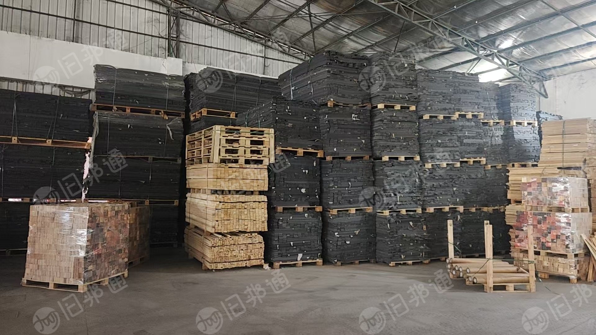 出售eva边角料清一色黑的，密度48-55