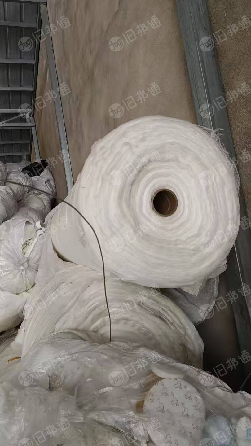 长期出售涤纶无纺布盘料，现货20吨，货在江苏宿迁