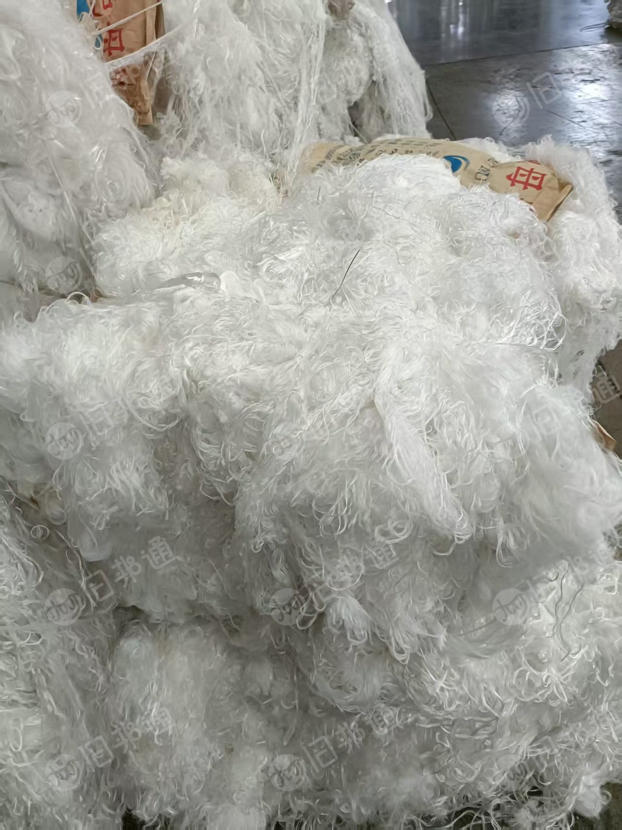 长期出售涤纶废丝，涤纶干丝，现货9.6米一车