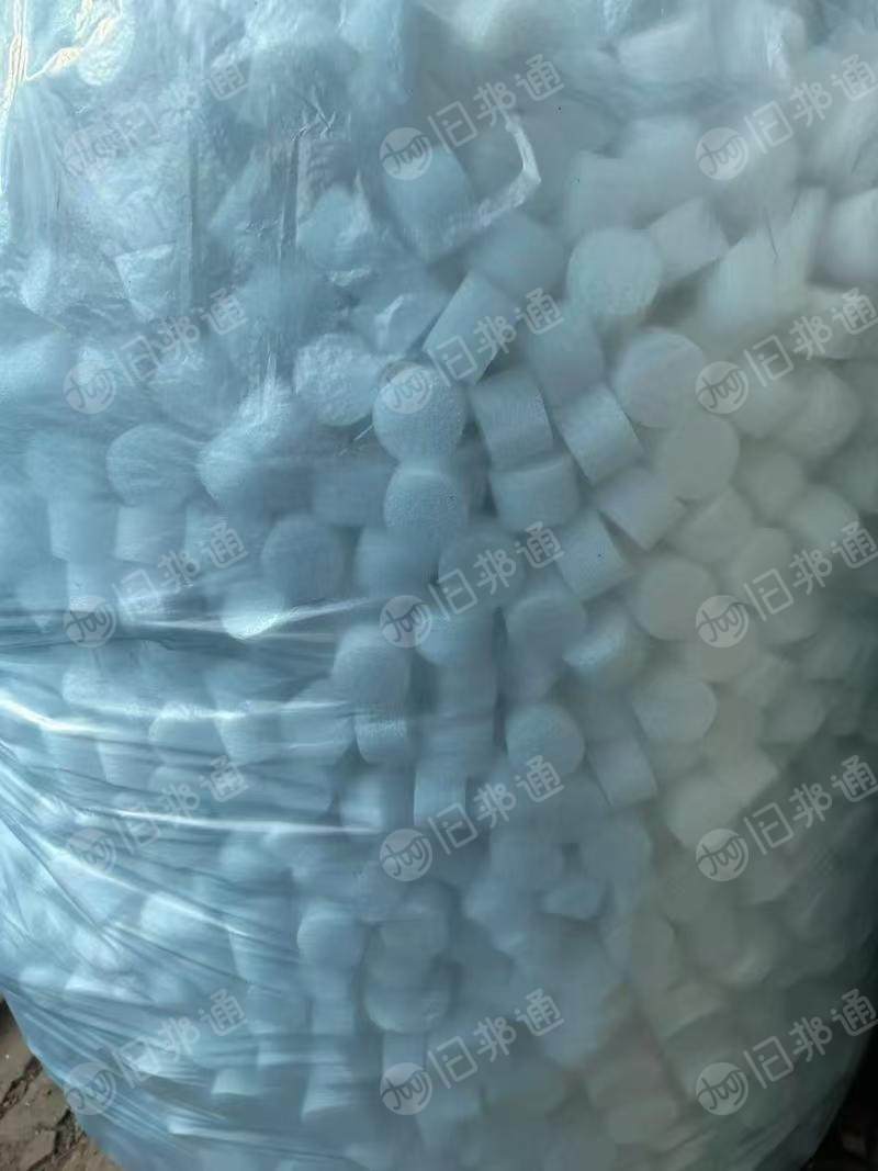 出售珍珠棉颗粒，红，白，黑，绿，蓝颜色都有，现货十几吨