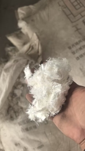 出售聚酯短纤维，现货20吨，原厂品质