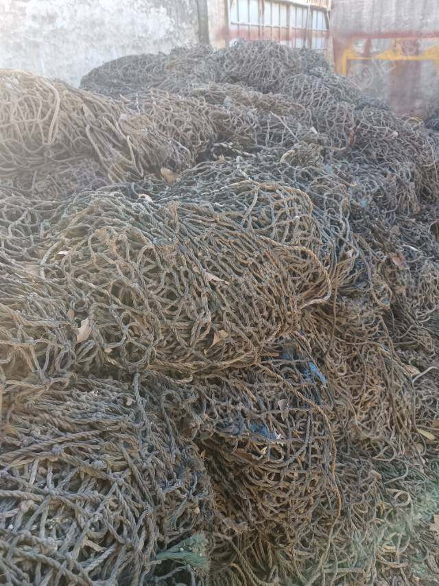 出售建筑工地下来的废料，现货十吨