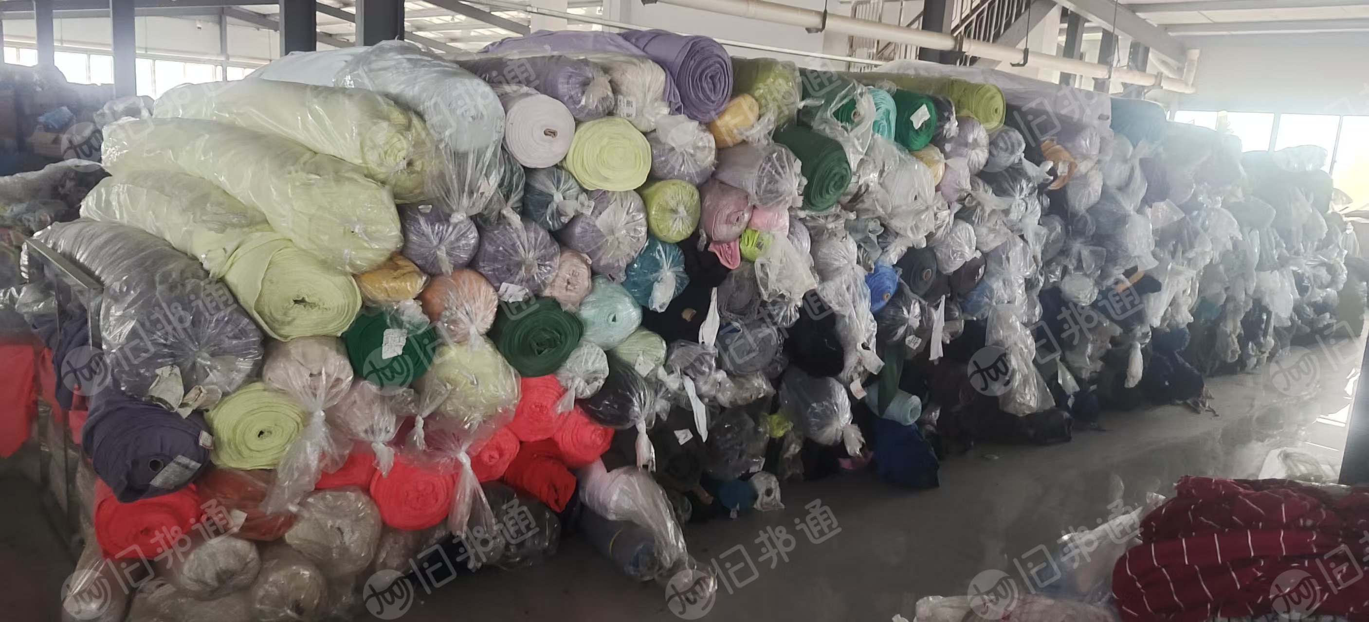 厂家清仓处理一批库存布纯棉库存布，四面弹单面绒，螺纹布，来卡白胚布