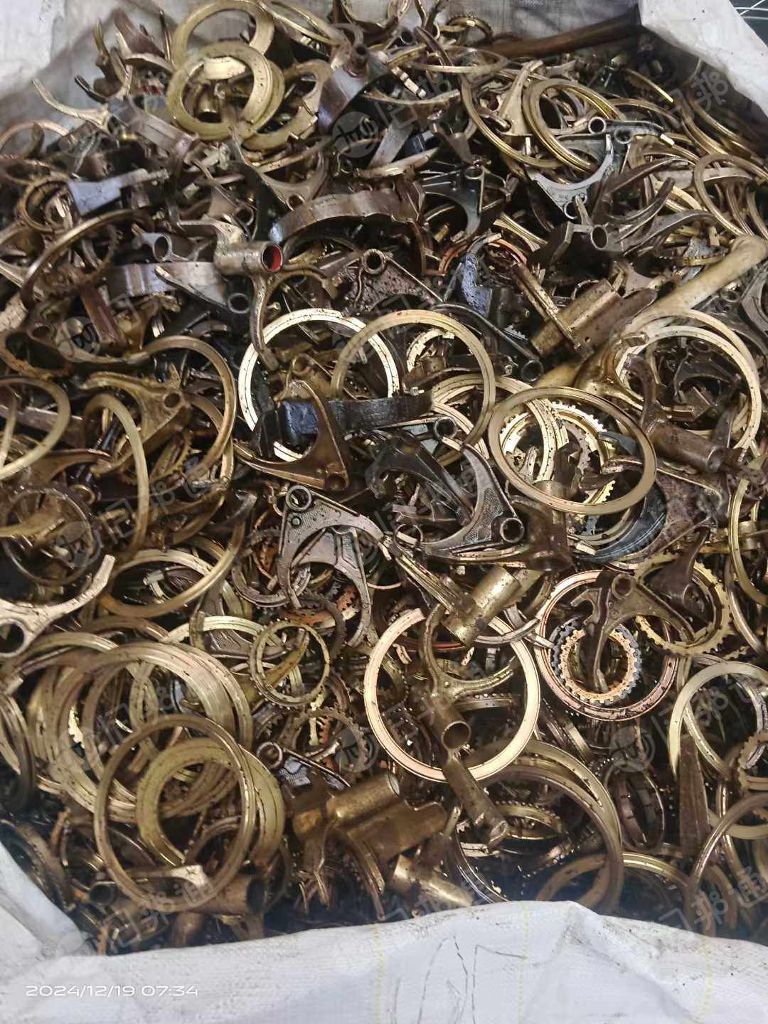 拆车厂出售黄铜