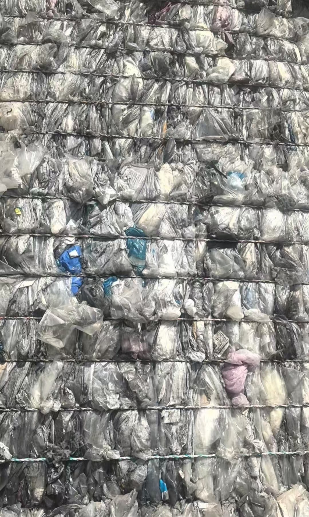 大量出售PE膜废料，含复合膜