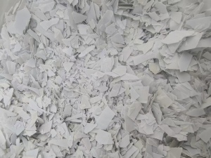 出售PS破碎料，灯具破碎的，现货20/30吨