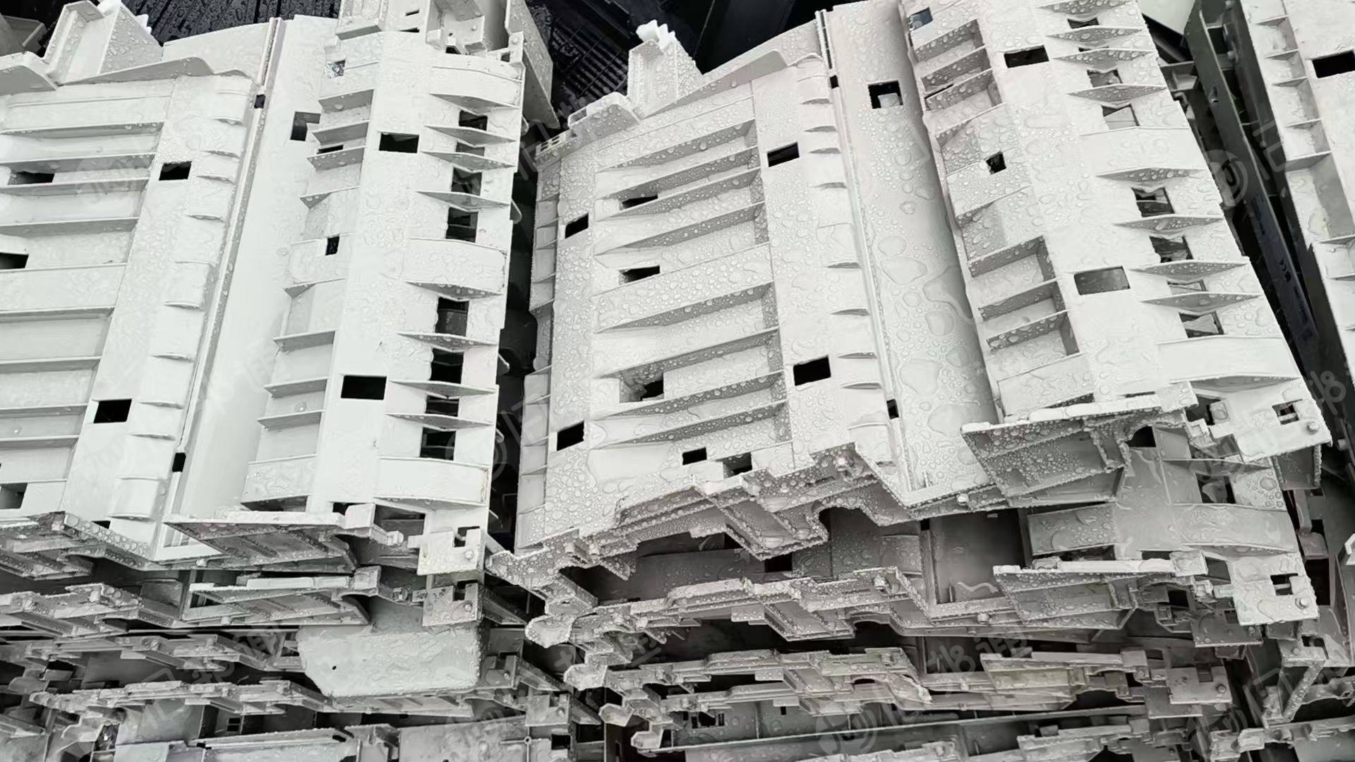 出售合金破碎料，复印机下来的，月供10几吨，冲击12个以上