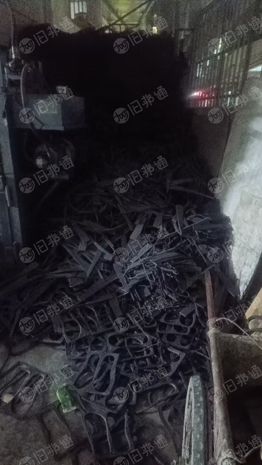 出售Eva发泡胶，鞋底边角料，现货9.6一车