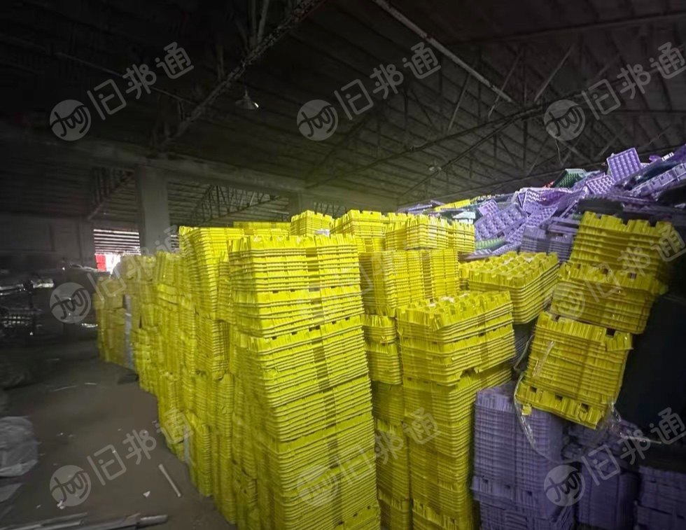 出售PET吸塑盒毛料