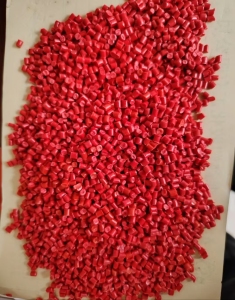 出售各色PP颗粒，红色pp颗粒，可做草莓框