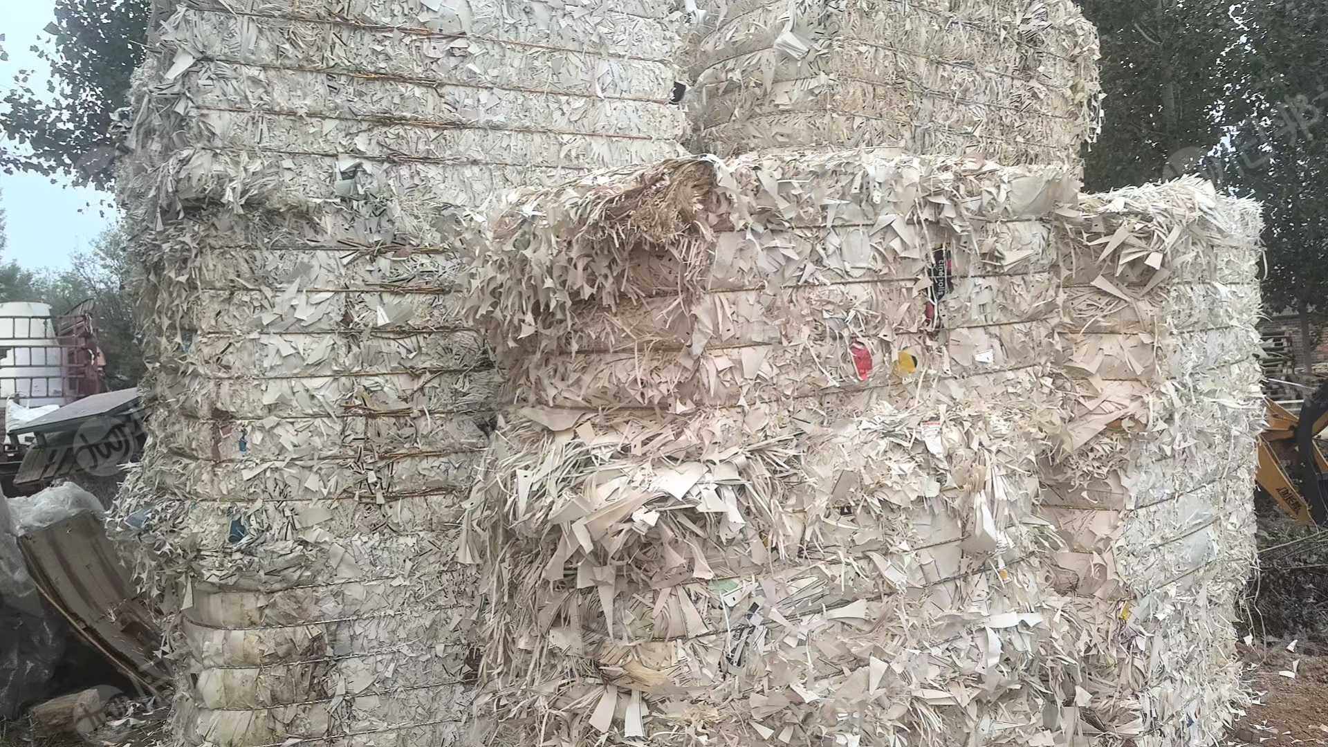 出售小花口杯纸边角料