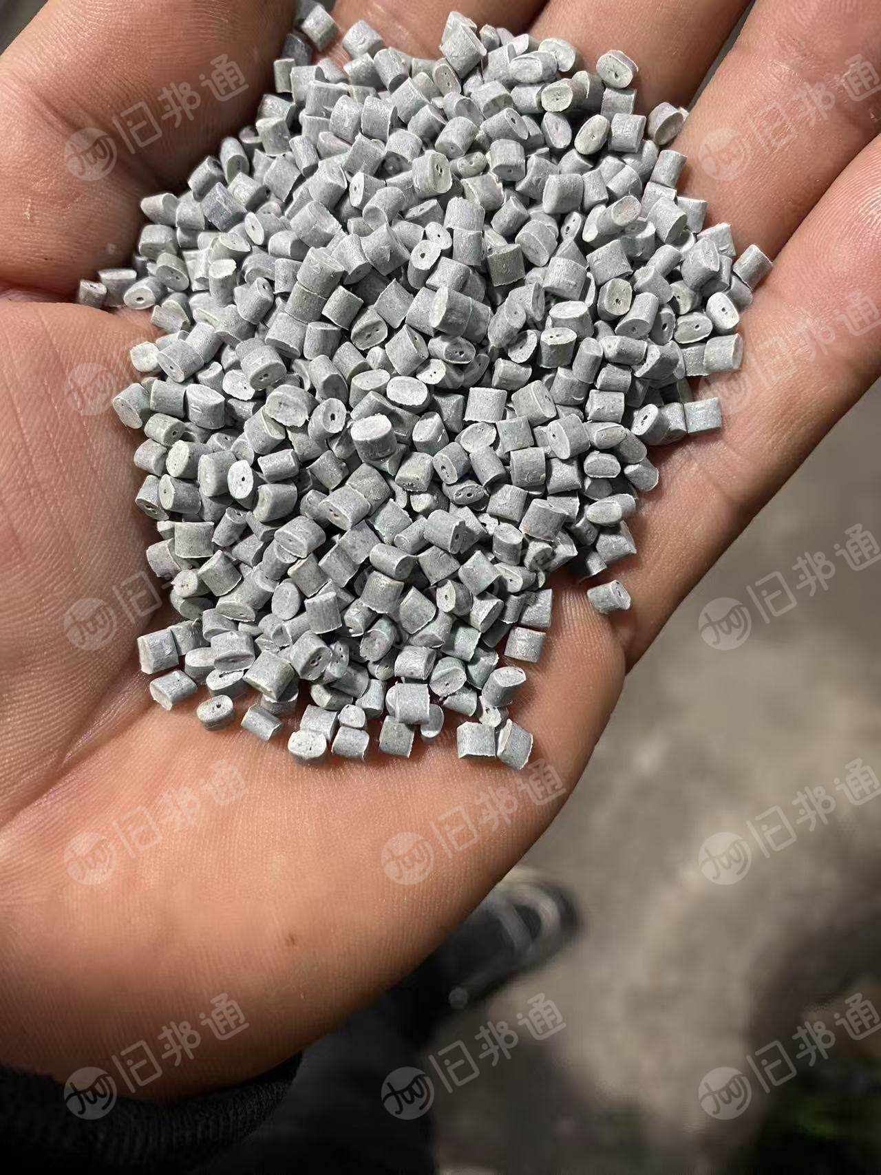 长期出售PP胶盘颗粒，PP广告纸颗粒