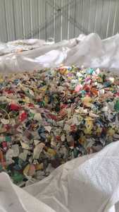 出售花乙破碎料，纯壶破碎料，现货五六吨，长期有货